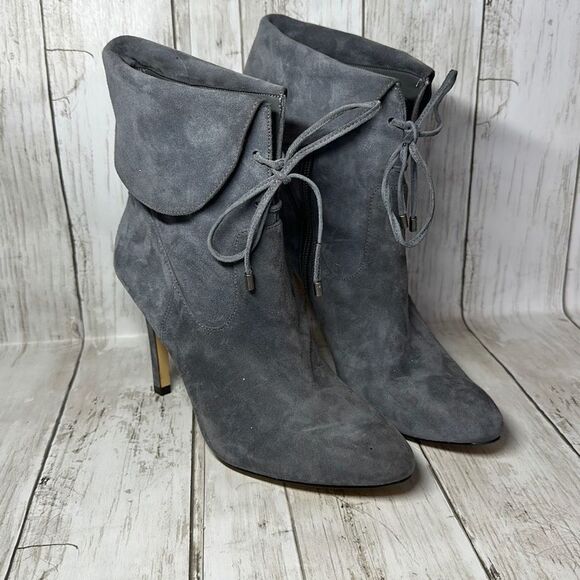 Guess Gray Suede Tie up Ankle Booties size 7.5 Side Zip Pointy Toe - Picture 1 of 9